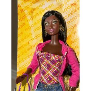 2009 Rare New Mattel S.I.S. “Chandra” RocaWear Doll with Original Box – Complete